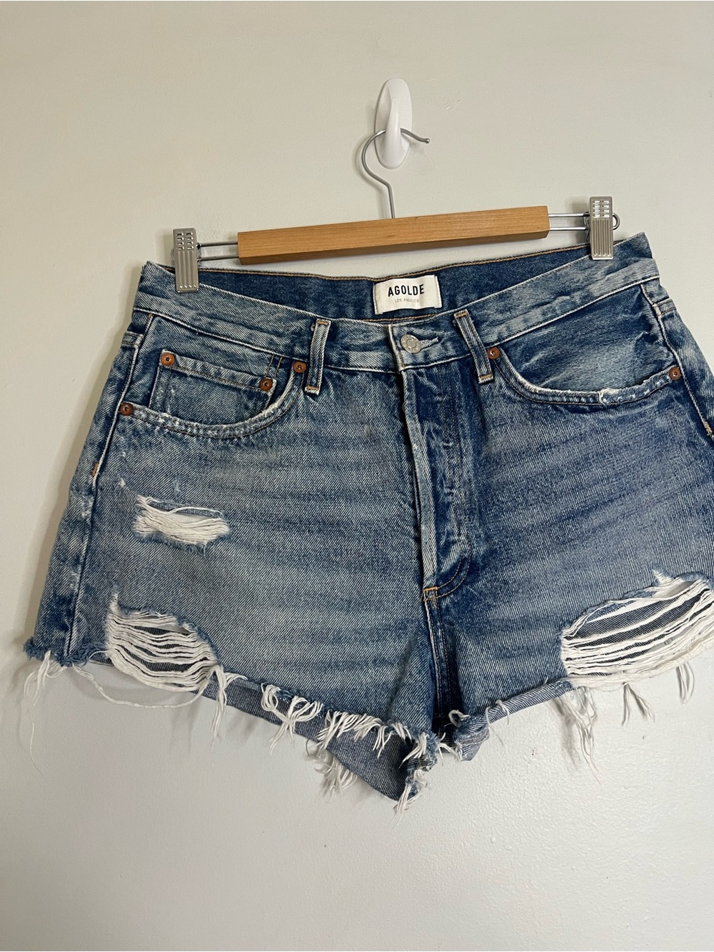 AGOLDE Women's Parker Vintage Cut-Off Short medium wash medium 100% cotton 28 - Picture 3 of 7